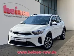 Weiß (carraraweiß) Neu 2025 Kia Stonic Edition 7 SUV | 19.090 € (Guter Preis)