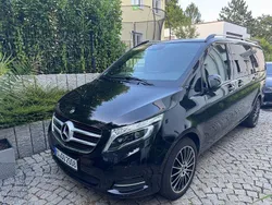 Schwarz metallic Gebraucht 2016 Mercedes V250 Avantgarde Van / Kleinbus | 49.950 €