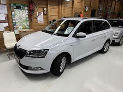 Weiß Gebraucht 2018 Skoda Fabia Style Kombi | 11.850 € (Guter Preis)