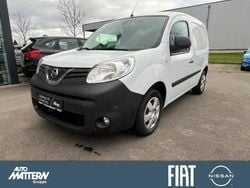 Mineral white (s) Gebraucht 2019 Nissan NV250 Van | 11.990 € (Fairer Preis)