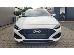 Neu 2025 Hyundai i30 Limousine | 23.240 € (Guter Preis)
