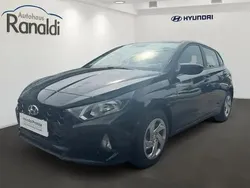 Schwarz Gebraucht 2021 Hyundai i20 Select Limousine | 13.990 € (Fairer Preis)