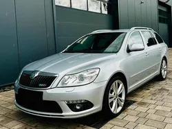Silber Gebraucht 2012 Skoda Octavia RS Kombi | 7.300 € (Fairer Preis)