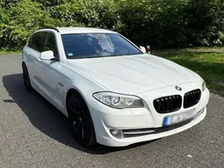 Weiß Gebraucht 2011 BMW 520 Sport Line Kombi | 10.390 € (Fairer Preis)