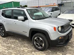 Silber Gebraucht 2015 Jeep Renegade Longitude SUV | 8.950 € (Guter Preis)