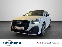 Gletscherweiß metallic (metallic) Gebraucht 2025 Audi Q2 Ambiente SUV | 33.890 € (Etwas zu teuer)