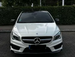Weiß Gebraucht 2015 Mercedes CLA45 AMG Shooting Brake AMG Kombi | 24.000 € (Teuer)