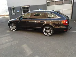 Braun Gebraucht 2014 Skoda Superb Kombi | 11.900 € (Teuer)