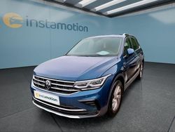 Blau Gebraucht 2022 VW Tiguan SUV | 34.399 € (Teuer)