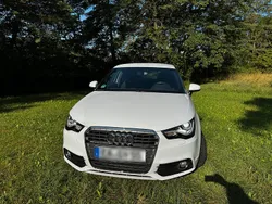 Weiß Gebraucht 2012 Audi A1 Ambition Kleinwagen | 11.499 € (Etwas zu teuer)