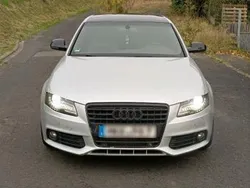 Silber Gebraucht 2010 Audi A4 S-Line Limousine | 6.000 € (Guter Preis)