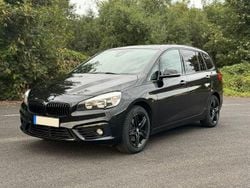 Schwarz Gebraucht 2016 BMW 218 Gran Tourer Sport Line Van / Kleinbus | 10.900 € (Guter Preis)