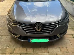 Grau Gebraucht 2017 Renault Talisman GrandTour Life Kombi | 11.000 €