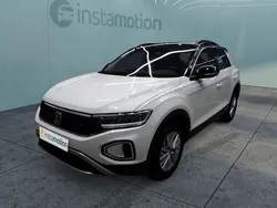 Weiß Gebraucht 2023 VW T-Roc Life SUV | 23.404 € (Fairer Preis)