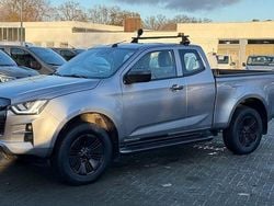 Grau Gebraucht 2022 Isuzu D-Max SUV | 35.900 € (Guter Preis)