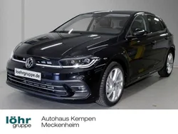 Deep black perleffekt Neu 2024 VW Polo Style Limousine | 31.530 € (Etwas zu teuer)