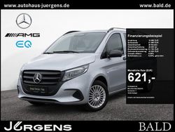 Silber hightechsilber metallic Gebraucht 2024 Mercedes Vito Van / Kleinbus | 51.240 €
