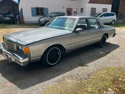 Grau Gebraucht 1986 Chevrolet Caprice Limousine | 16.500 €