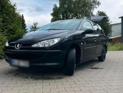 Schwarz Gebraucht 2003 Peugeot 206 Kombi | 1.200 € (Fairer Preis)