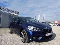 Mediterranblau Gebraucht 2015 BMW 225 Van / Kleinbus | 12.990 € (Fairer Preis)