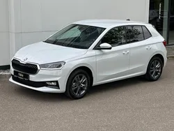 Weiß Neu 2025 Skoda Fabia Tour Limousine | 26.990 € (Teuer)