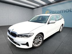 Weiß Gebraucht 2020 BMW 320 Kombi | 26.449 € (Fairer Preis)