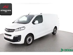 Weiss Gebraucht 2021 Opel Vivaro Van | 25.880 € (Fairer Preis)