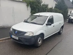 Weiß Gebraucht 2007 Dacia Logan Limousine | 2.199 € (Etwas zu teuer)