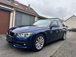 Blau Gebraucht 2018 BMW 318 Performance Kombi | 10.990 € (Superpreis)