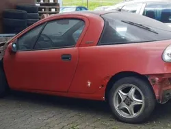 Rot Gebraucht 1994 Opel Tigra Kleinwagen | 2.599 €