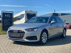 Silber Gebraucht 2021 Audi A4 Basis Kombi | 23.500 € (Guter Preis)