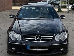 Schwarz Gebraucht 2008 Mercedes CLK220 Avantgarde Coupé | 6.500 €