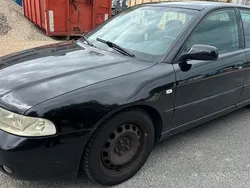 Schwarz Gebraucht 2000 Audi A4 Limousine | 1.000 € (Fairer Preis)