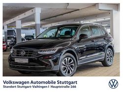 Deep black perleffekt Gebraucht 2022 VW Tiguan SUV | 25.930 € (Superpreis)