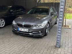 Schwarz Gebraucht 2014 BMW 318 M Sport Kombi | 9.000 € (Fairer Preis)
