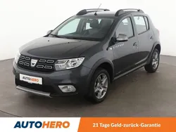 Grau Gebraucht 2019 Dacia Sandero Prestige Kleinwagen | 11.990 € (Etwas zu teuer)