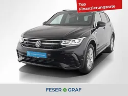 Deep black perleffekt Gebraucht 2024 VW Tiguan Allspace R-line SUV | 42.350 € (Guter Preis)