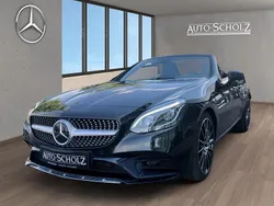 Schwarz Gebraucht 2019 Mercedes SLC300 AMG Cabrio | 43.945 € (Teuer)