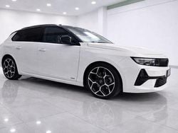 Weiß Gebraucht 2023 Opel Astra Ultimate Kombi | 19.999 € (Guter Preis)