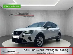Weiss Gebraucht 2024 Seat Arona FR SUV | 22.475 € (Guter Preis)