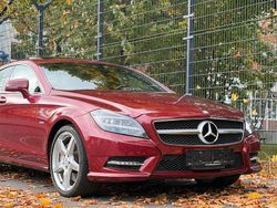 Rot Gebraucht 2012 Mercedes CLS500 AMG Limousine | 30.990 € (Fairer Preis)