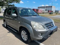 Grau Gebraucht 2005 Honda CR-V Executive SUV | 3.900 € (Etwas zu teuer)