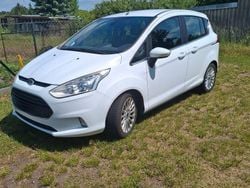 Weiß Gebraucht 2013 Ford B-MAX Titanium Van / Kleinbus | 4.300 € (Guter Preis)