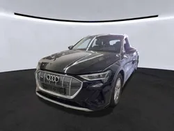 Mythosschwarz metallic Gebraucht 2021 Audi e-tron S-Line SUV | 33.072 € (Guter Preis)