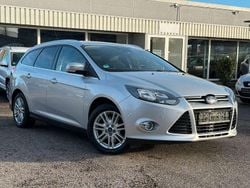 Grau Gebraucht 2014 Ford Focus Titanium Kombi | 6.350 € (Fairer Preis)