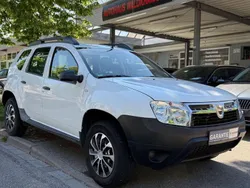 Weiß Gebraucht 2012 Dacia Duster Ambiance SUV | 5.490 € (Fairer Preis)