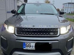 Grau Gebraucht 2018 Land Rover Range Rover evoque SE Dynamic SUV | 20.500 € (Fairer Preis)