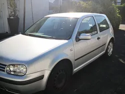 Grau Gebraucht 2001 VW Golf IV Edition Limousine | 2.300 € (Guter Preis)