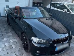 Schwarz Gebraucht 2009 BMW 320 Cabriolet M Sport Cabrio | 9.800 € (Etwas zu teuer)