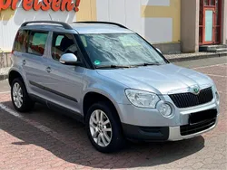 Blau Gebraucht 2011 Skoda Yeti SUV | 8.000 € (Fairer Preis)